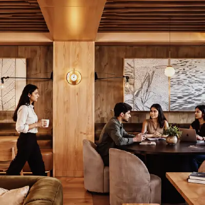 Business Lounge